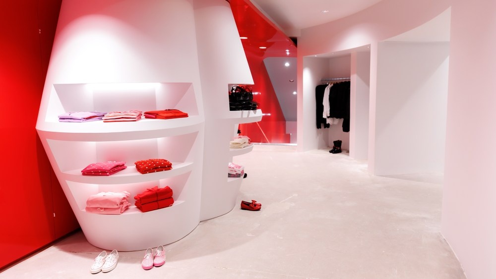 Comme Des Garçons The Art of Fashion That Breaks All Rules